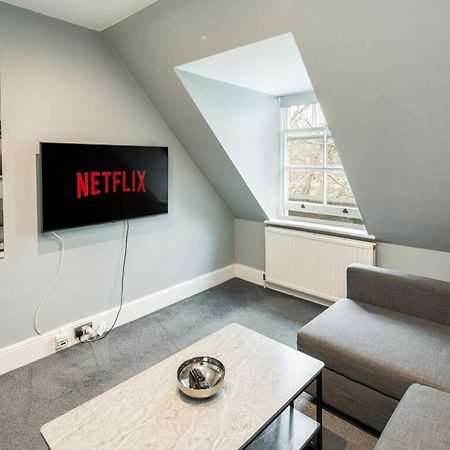 Heart Of Kensington And Chelsea,2 Bedr Apartment London Bagian luar foto
