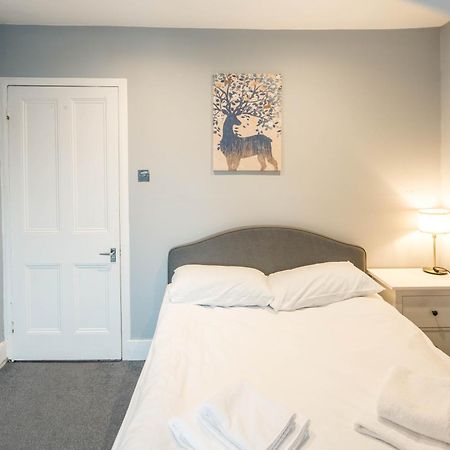 Heart Of Kensington And Chelsea,2 Bedr Apartment London Bagian luar foto