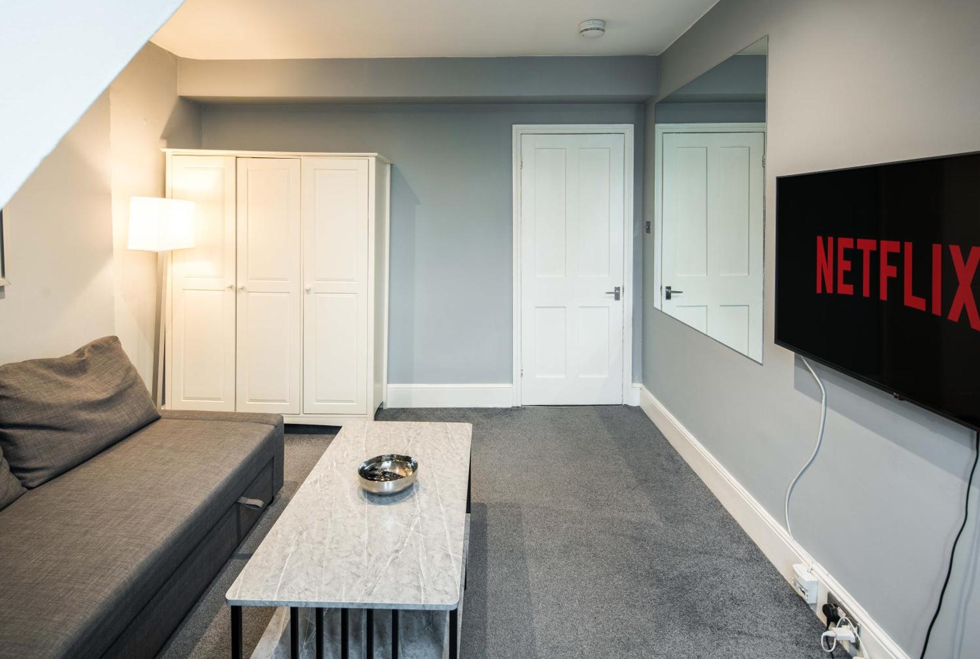 Heart Of Kensington And Chelsea,2 Bedr Apartment London Bagian luar foto